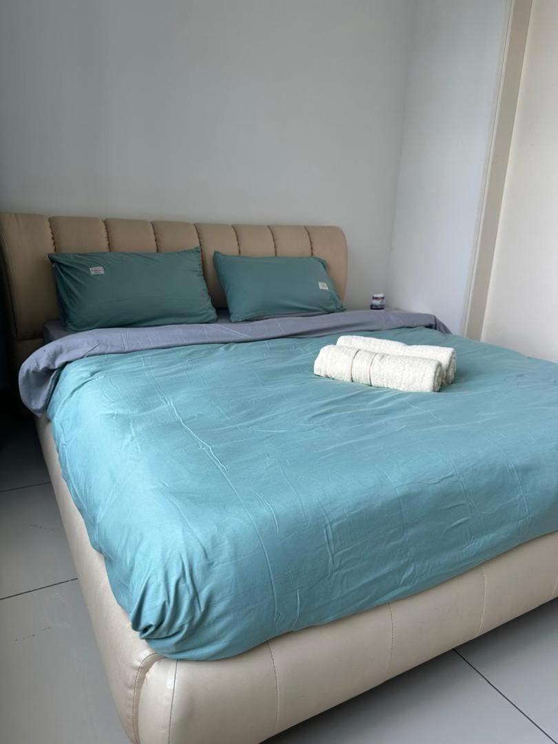 Conezion, Pool View High Floor, Beside Ioi Mall, Opposite Hospital Serdang, Beside Uniteen And Upm, Putrajaya
